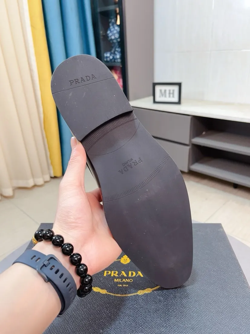 Men's shoes 💰560🌹🌹[Prada leather shoes] Top purchasing agency Original imported Italian custom-made cowhide leather surface, ➕Fully imported water-dyed breathable cowhide lining, original factory special molded sole, super comfortable, size: 38-44